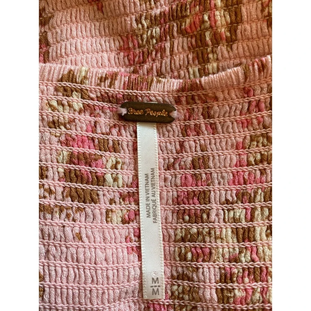 Free People Hilary Floral Top Pink Sz M Smocked Feminine Babydoll Coquette